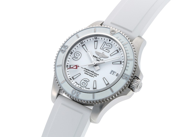 【極美品】ブライトリング スーパーオーシャン A17366 白 腕時計 稼働 ブライトリング BREITLING スーパーオーシャン 42 A17366 メンズ