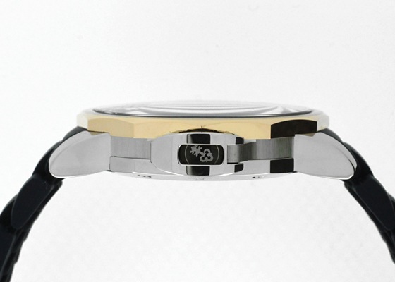 コルム - アドミラルズカップ トロフィー41 | CORUM | 082.833.24/F373