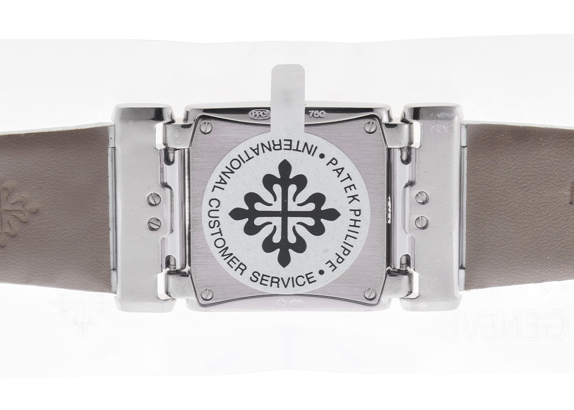 PATEK PHILIPPE 木製収納ケース　革ベルト付き PATEK PHILIPPE 木製収納ケース 革ベルト付き