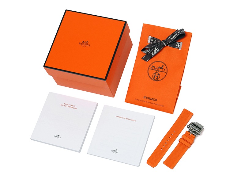 エルメス - H08 | HERMES | SP1.741 | TI グレー文字盤 自動巻き