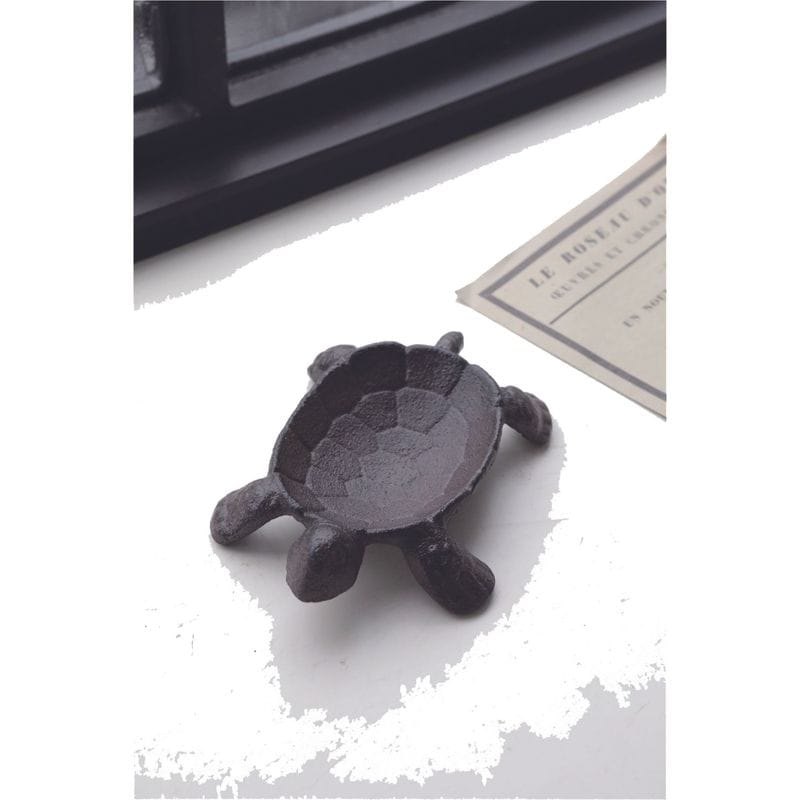 キャスト・タートルトレイ