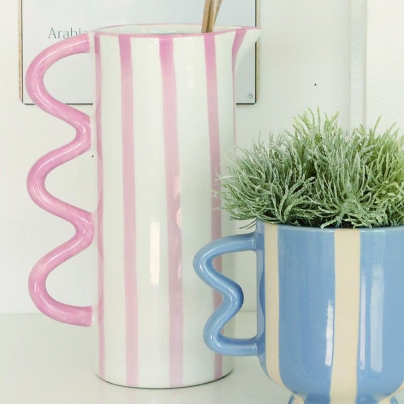 ウェーブル・ピッチャーベース