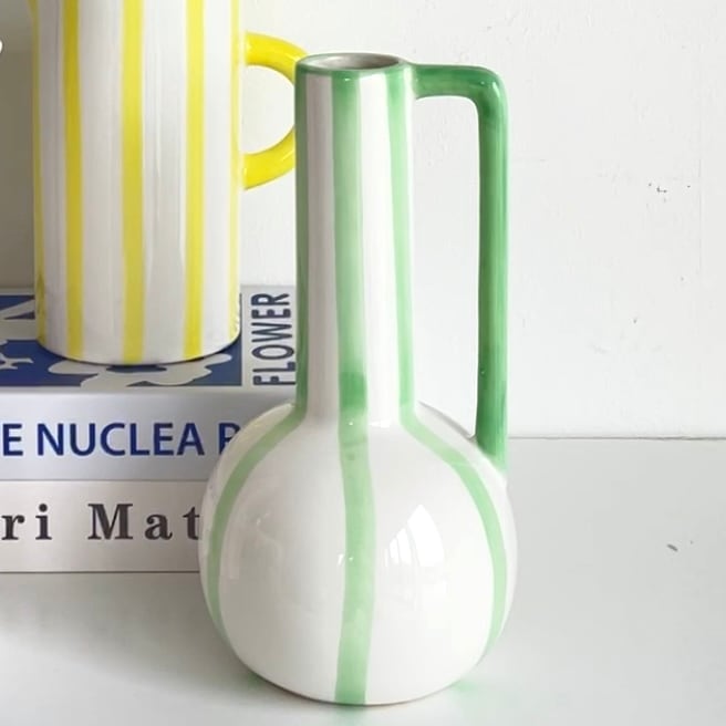 ビュルブ・ピッチャーベース