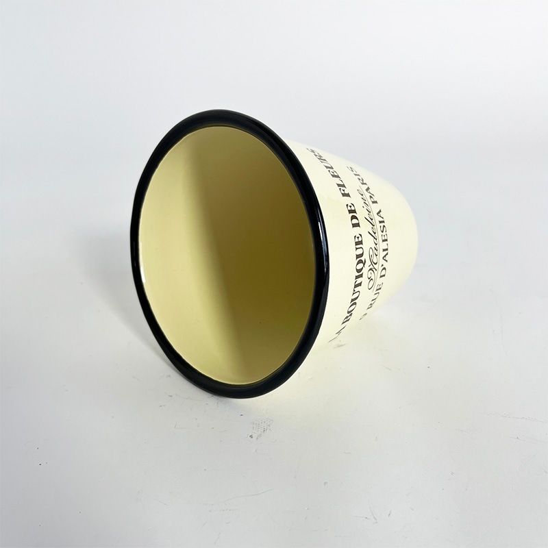 エナメル・クリームポット L | ガーデン雑貨 | COVENT GARDEN Bazaar