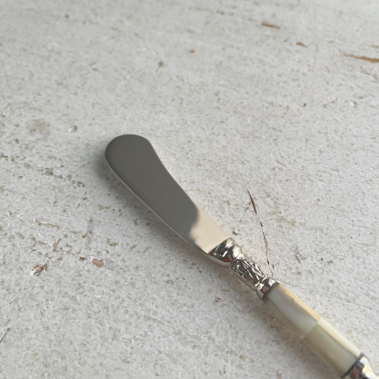 シェリー・バターナイフ | TABLE KITCHEN WEAR | COVENT GARDEN Bazaar