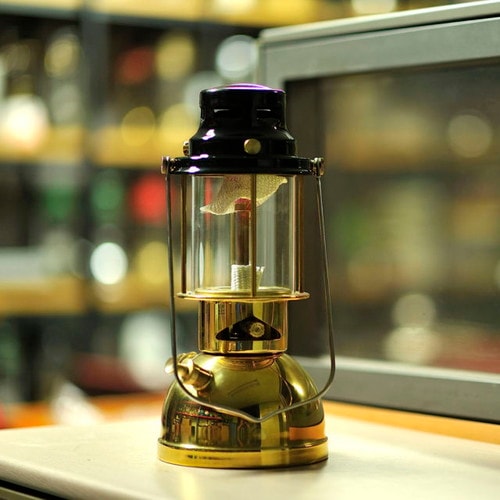 ヴェイパラックスランタン M1B ポリッシュドブラス vapalux)ヴェイパラックス ランタン M1B ポリッシュドブラス