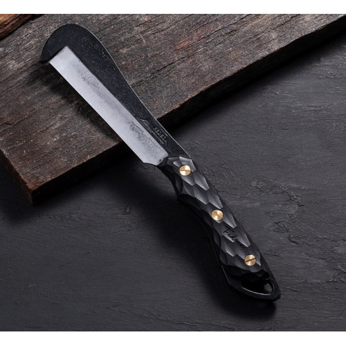 FEDECA)フェデカ 鍛造バトニング鉈 名栗ブラック | アウトドアブランド  