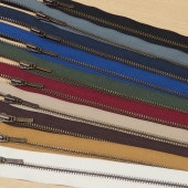 YKK�������ץ�ե����ʡ����᥿���60cm��