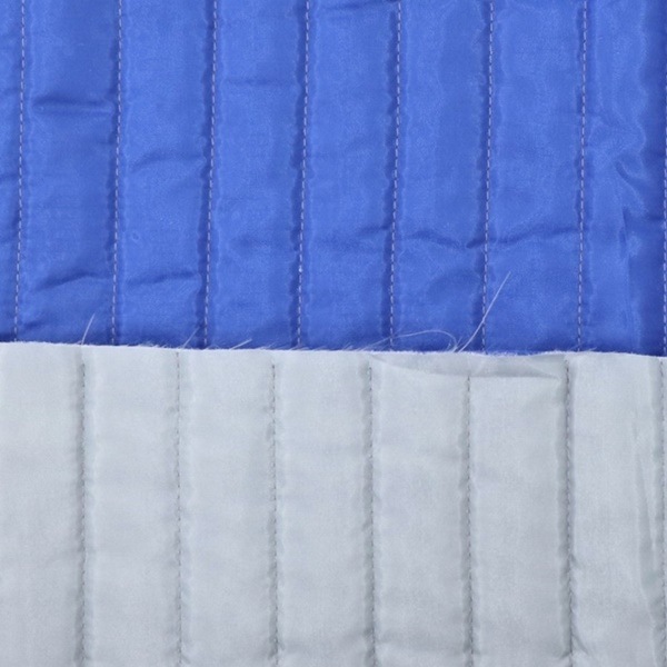 30%OFFセール価格】生地 ダブルフェイス リバーシブル 【キルト