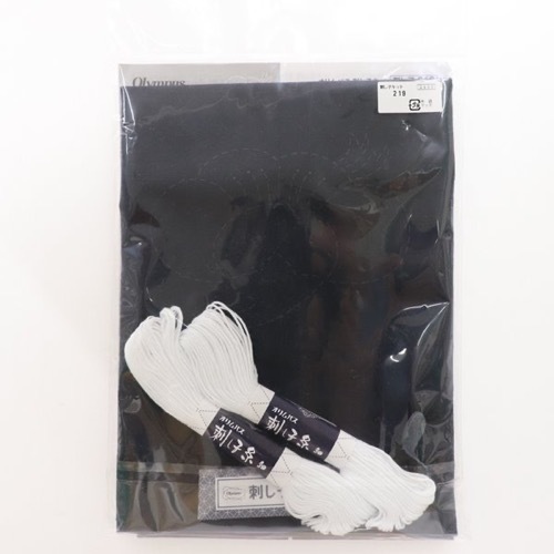 オリムパス 刺し子キット 219 テーブルセンター 梅鶴 紺 | 手芸