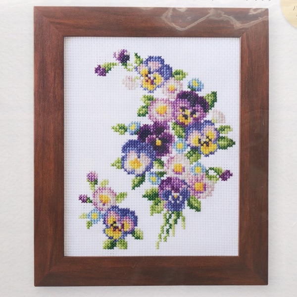 コスモ 季節を彩るフラワーアレンジメント クロスステッチ キット