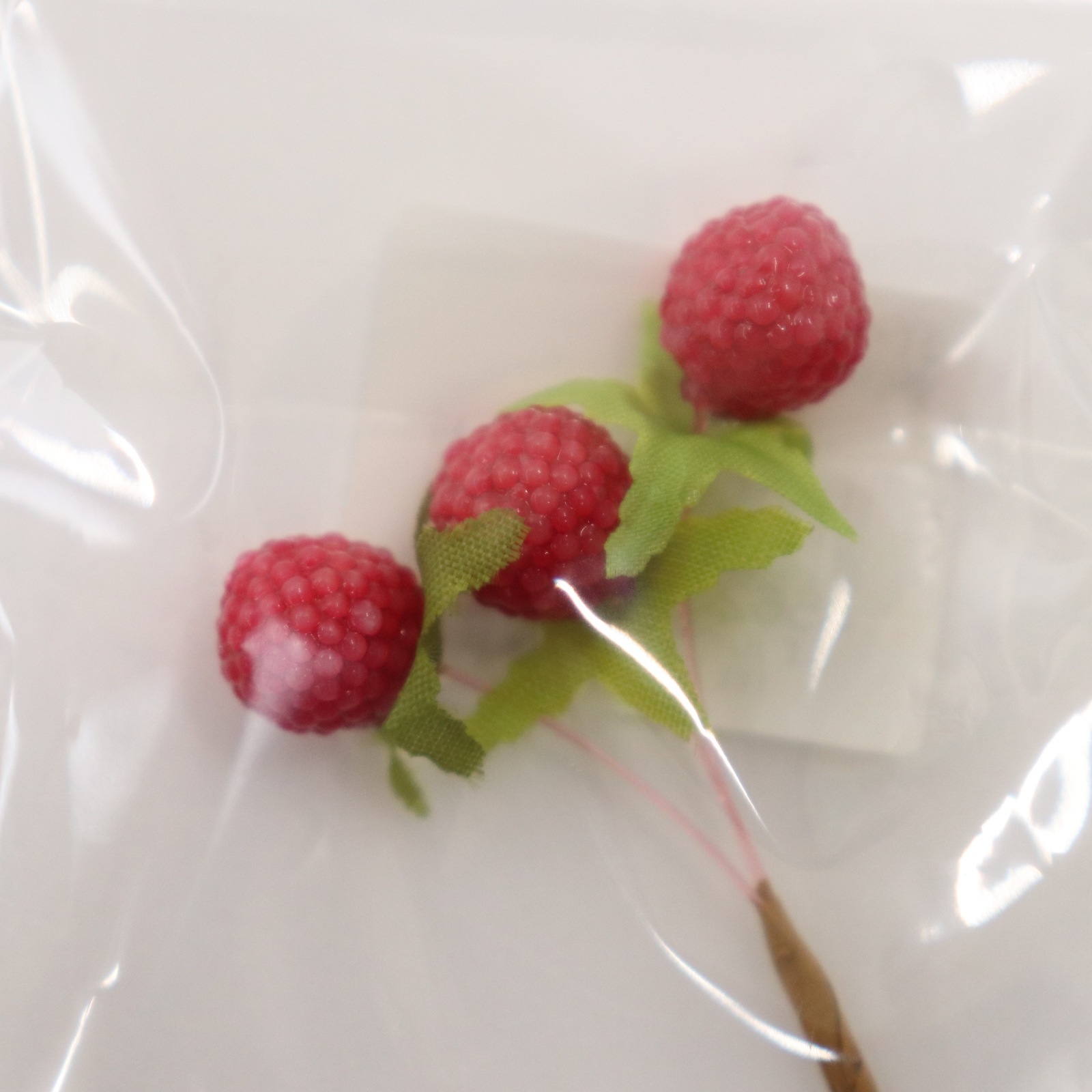 造花 野いちご 手芸センタードリーム通販ネットショップ