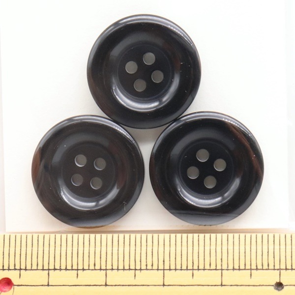 カラーボタン ラウンド 4つ穴 20mm 黒 3個入 NWN2397 | 手芸センター カラーボタン ラウンド 4つ穴 20mm 黒 3個入 NWN2397 | 手芸センター