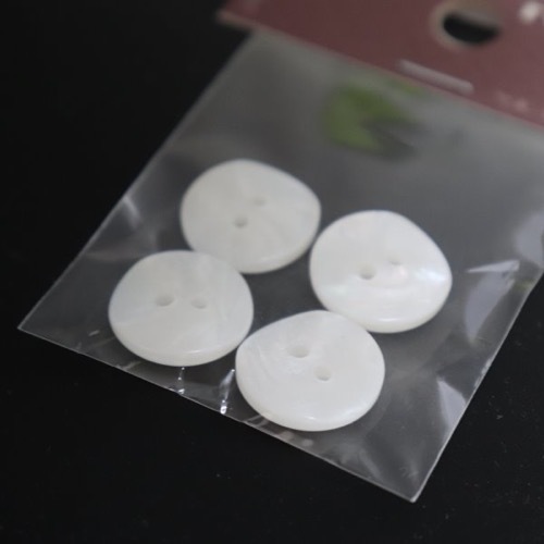 ボタン シェル風 ホワイト 15mm 4個入 | 手芸センタードリーム公式通販 