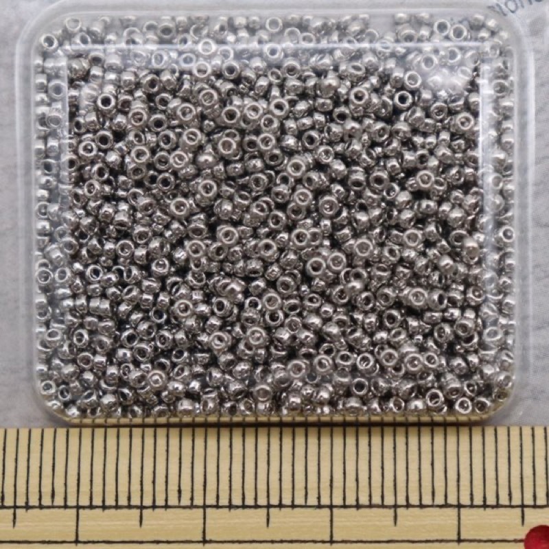 MIYUKI プレシャスビーズ #194 丸特小 1.5mm パラジュームメッキ