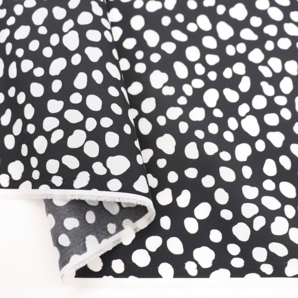 生地 ナイロンオックスプリント ダルメシアン柄 80010-2 | 手芸