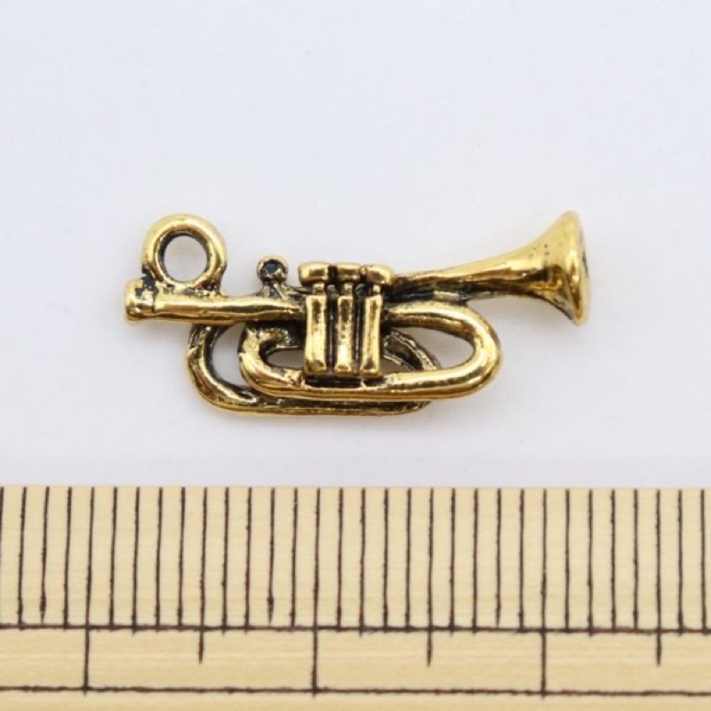 チャーム トランペット アンティークゴールド色 Scs 058 手芸センタードリーム通販ネットショップ