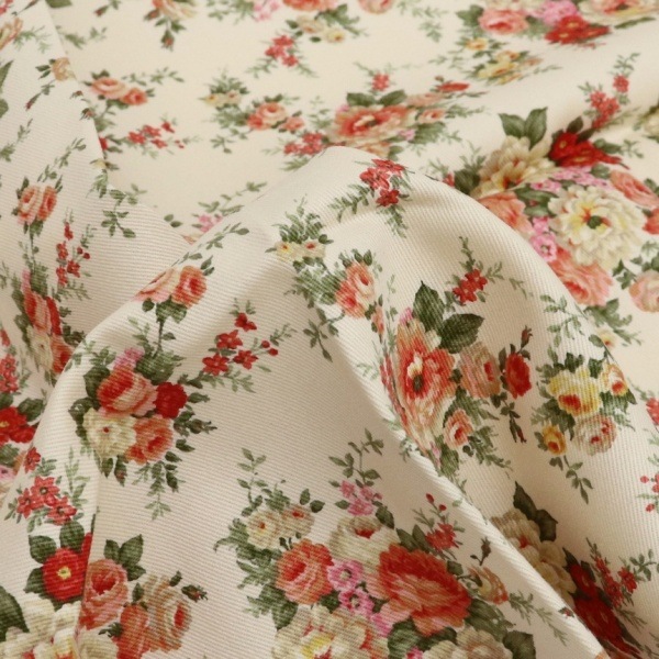 生地 ツイルプリント フラワー柄 【50cmカットクロス】GH4326 | 手芸