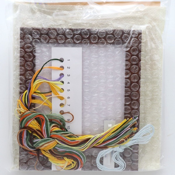 コスモ 季節を彩るフラワーアレンジメント クロスステッチ キット July