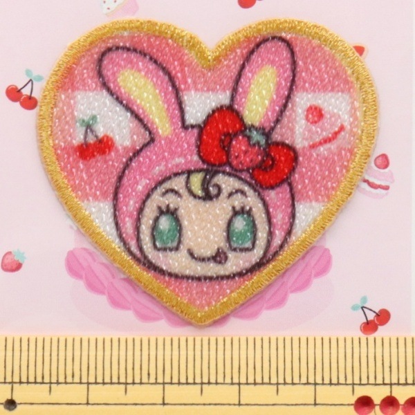 メゾピアノ×ハローキティ 2WAYワッペン ワッペン小 ベリエちゃん