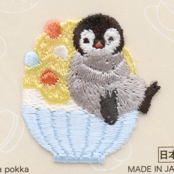 ワッペン DREAM OF SWEETS ペンギンとかき氷 H459-110 | 手芸