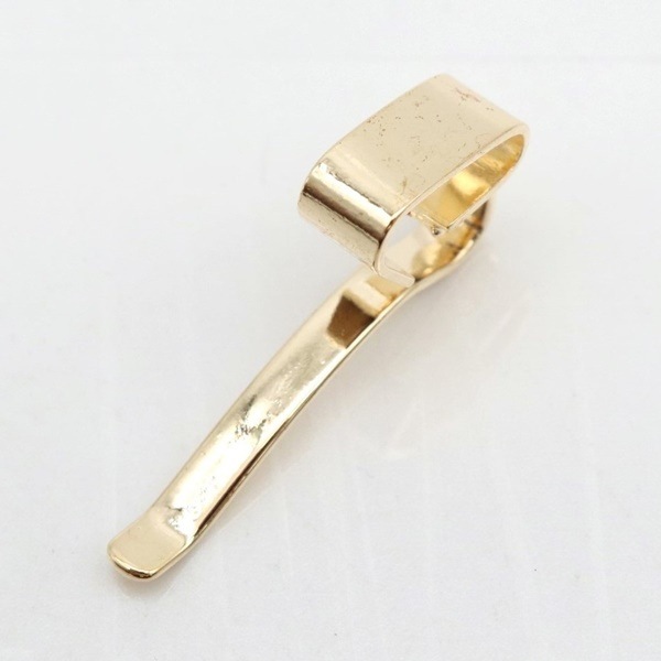 ✨新品✨クリスタルブライトポニーフック✨ 🌼 Pony Hook — café menu edition 🌼 いつもの 4枚花 をそっと