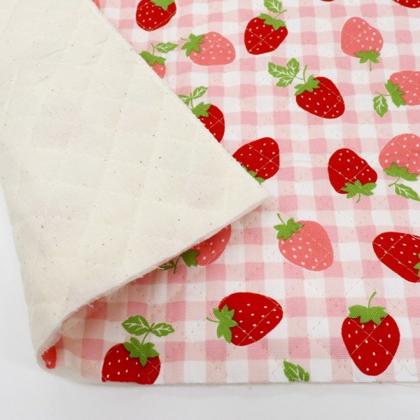 生地 いちごオックス 【キルト】 2026 入園入学 【50cmカットクロス