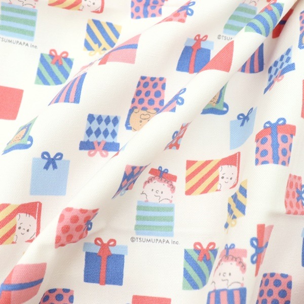 生地 つむぱぱ オックス プリント ギフトボックス柄 【50cm