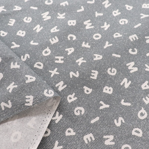 生地 スケアーキッズプリント英字柄 DC4650-4 | 手芸センタードリーム