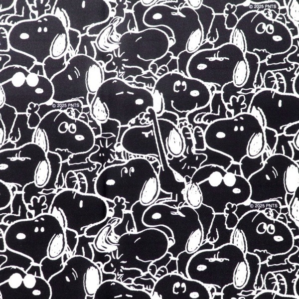 生地 スヌーピープリント モノトーン柄【50cmカットクロス】 828059