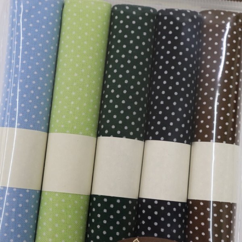 専用♡ハンドメイド パッチワーク クロス╰(*´︶`*)╯♡ パッチワーククロス | iichi 日々の暮らしを心地よくする