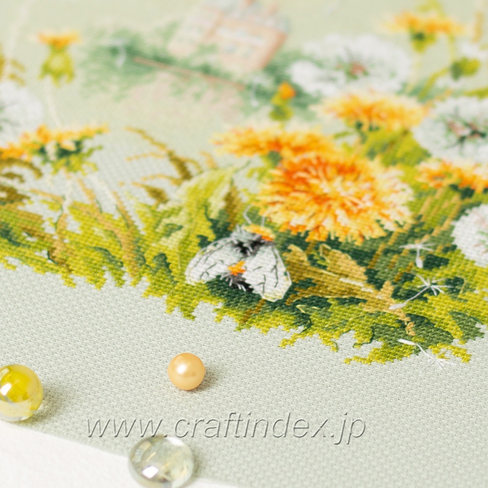 Meadow Stories. Bumblebee Magic Needle CRAFT INDEX（クラフトインデックス）