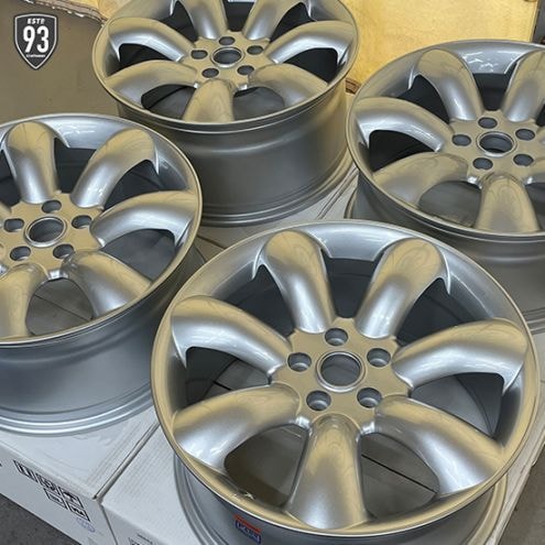 【40%OFFセール】RHマキシライト8.5×18 +42 5/112 スーパーコンケイブ(コンケーブ)シルバー4本セット