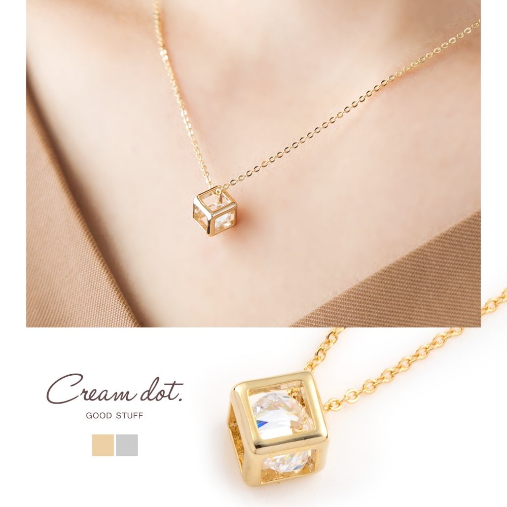 �ե����åȥ��åȤ�ܤ�����γ�ӥ��塼�򥤥󤷤������塼�֥ͥå��쥹��������ȴݤߤ��ӤӤ����塼�֥ե졼�������Ĥ����᤿�ӥ��塼������������ư����롢�ɤγ��٤��鸫�Ƥ�ǹ�˥��塼�Ȥʥ����ƥ�Ǥ���