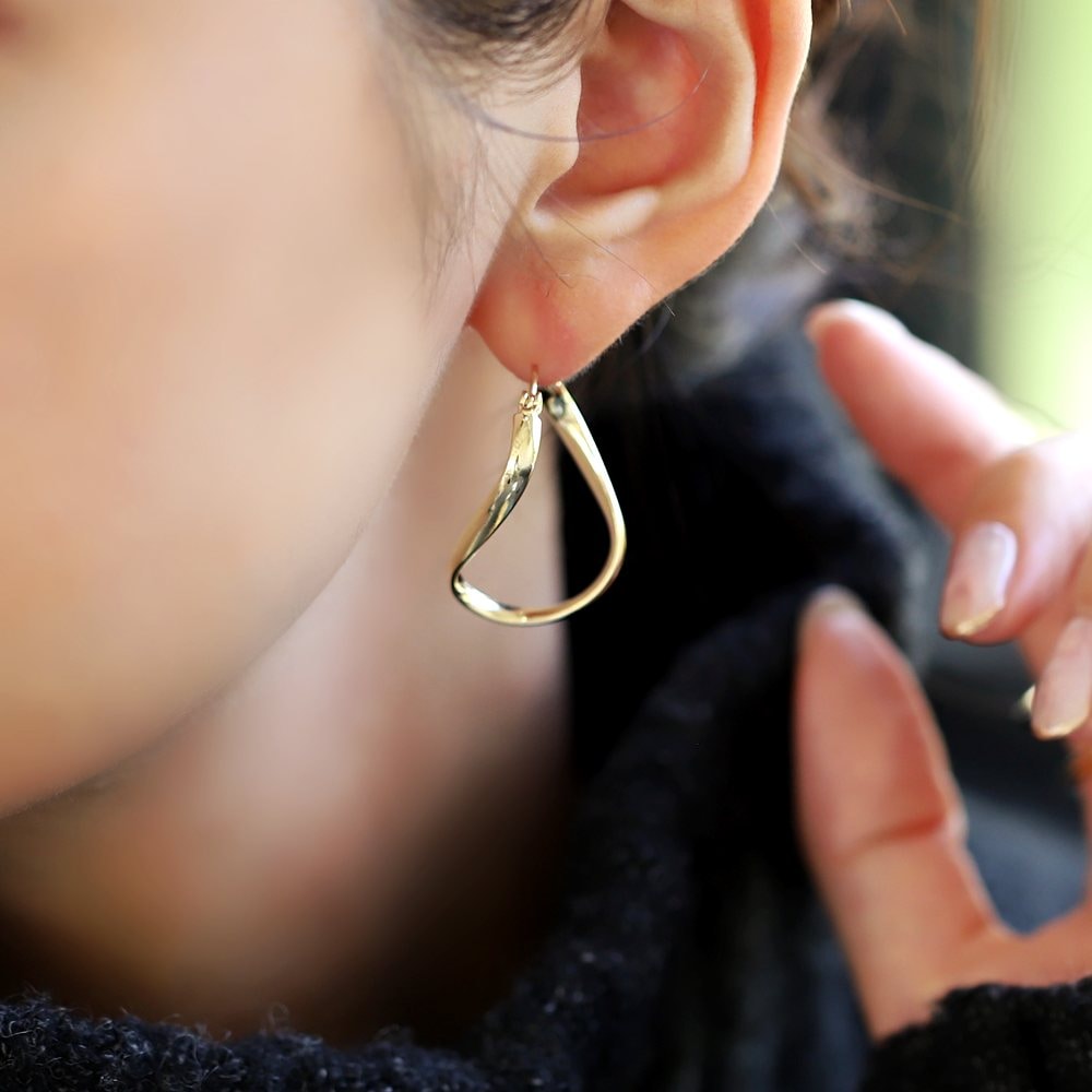 ゆうパケット】選べる ピアス イヤリング レディース シリコンカバー