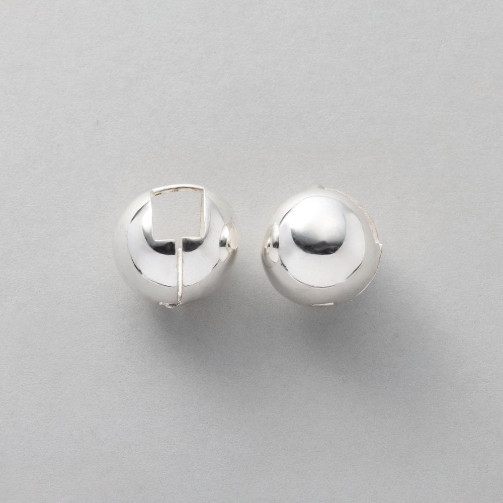 ��᤯�᥿��ܡ��뤬��ͤäݤ�������Ƴ�����ޤ�ա��ץԥ�����������դȥݥ��Ȥ����Τˤʤä������ʥǥ�����ǡ����ꤲ�ʤ�����Ⱥ����Ĥ������ƥ�Ǥ��������Ǥ˹�碌�䤹������ץ�ʥ��륨�åȤ���������줹�뤳�Ȥ�Ĺ��������ĺ���륷��С�925�Ǻ�Ǥ���...