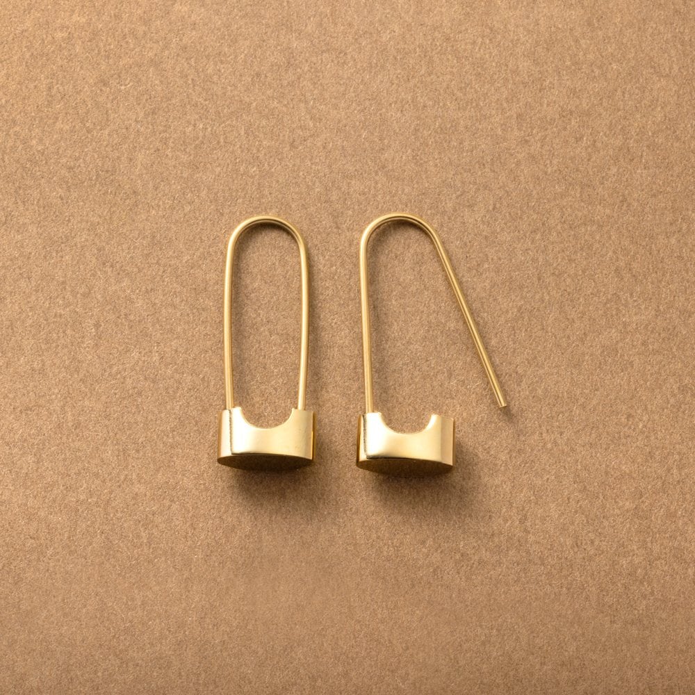 ����ץ���������줿�����������դΥԥ���������������쥹�ʥǥ�����ǡ������Ǥ򥹥ޡ��Ȥ�ʷ�ϵ��˳ʾ夲���Ƥ���ޤ����ԥ�Τ褦��α��񤬿��������Ӥˤ������˶������ƥ�쥹���ǥǥ��꡼�˳����ְ㤤�ʥ���[��Ϣ���] ��°����륮���б� �⥢���б� ��...