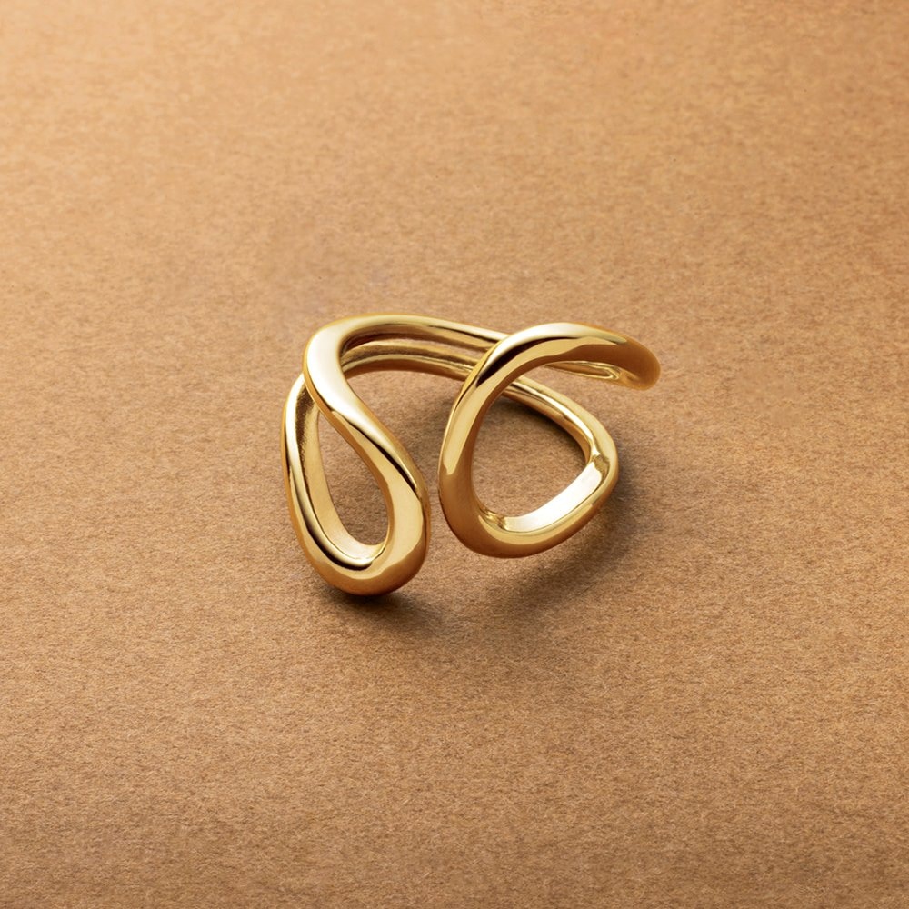 �ˤ䤫�Ǥۤ�Τ�Ҥͤ�����������饤�󤬸���Ū�ʥ����ץ��󥰡���դʥǥ����󤬤��ʤ줿ʷ�ϵ��ȡ��ʤ��ɤ�¸�ߴ���ץ饹���ޤ������Ӥˤ������˶������ƥ�쥹���ǡ������Υ����ǤΥ�������ȤˤԤä���ʤҤ��ʤǤ���[��Ϣ���] ��°����륮���б� �⥢...