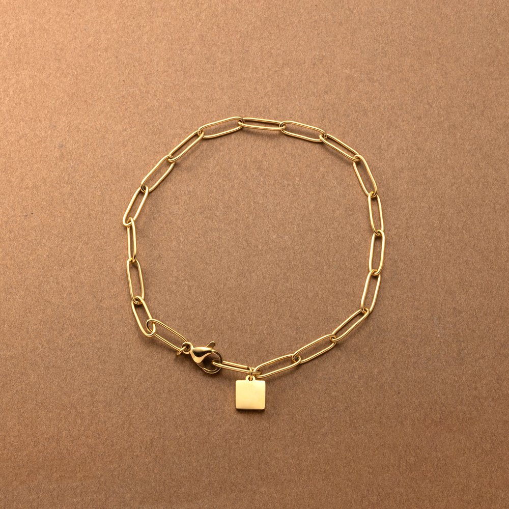 �ȥ��ɤΥ����Х��������˥��������᥿��ץ졼�Ȥ��碌���֥쥹��åȡ�����ץ�ʥץ졼�Ȥ��긵���ɤ�ᤤ�ơ����ꤲ�ʤ���������Ȥˡ����Ӥˤ������˶������ƥ�쥹���ǡ��ǥ��꡼�˳������Ƥ���륢���ƥ�Ǥ���[��Ϣ���] ��°����륮���б� �⥢����...