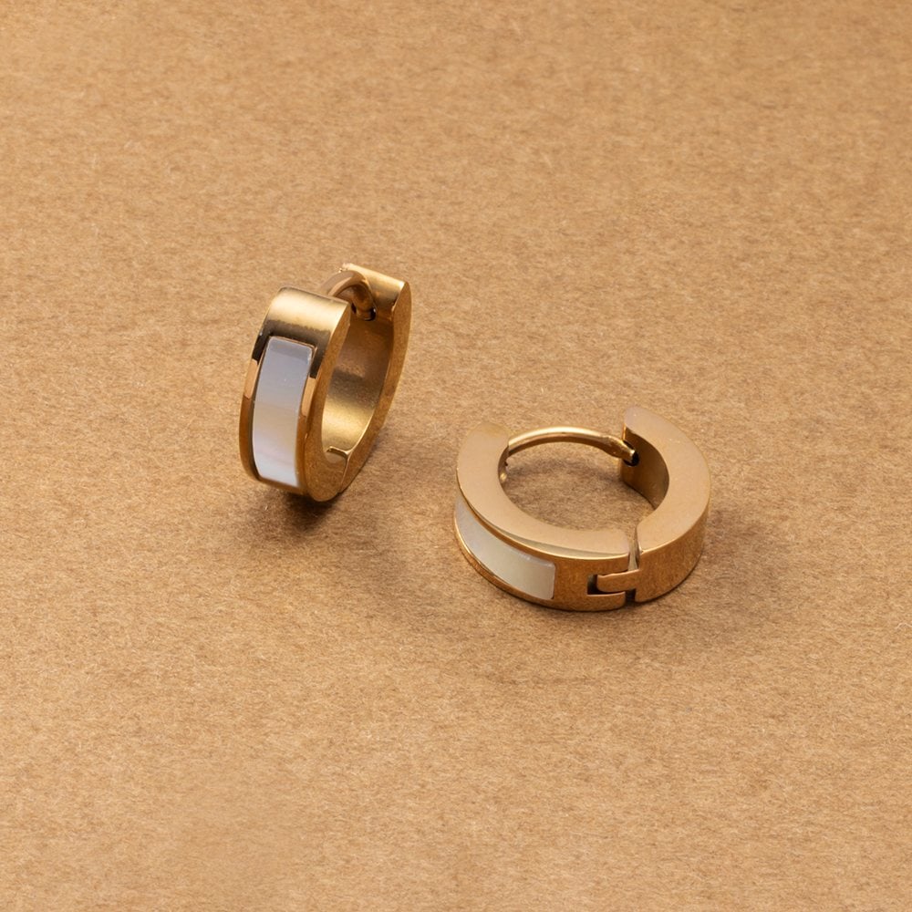 ���������Ѥ����ۥ磻�ȥ��顼���֤䤫�ʥ���å��쥹�ա��ץԥ������Ԥä���ȼ��˱褦�ߥ˥ޥ�ʥե���ब��ͤäݤ��ǥ����󡣥�С����֥�Ǥ�Ȥ�����ʬ�˹�碌�ƥ����ǥ��͡��Ȥ�ڤ���ޤ������Ӥˤ������˶������ƥ�쥹���Ǥ���[��Ϣ���] ��°�����...