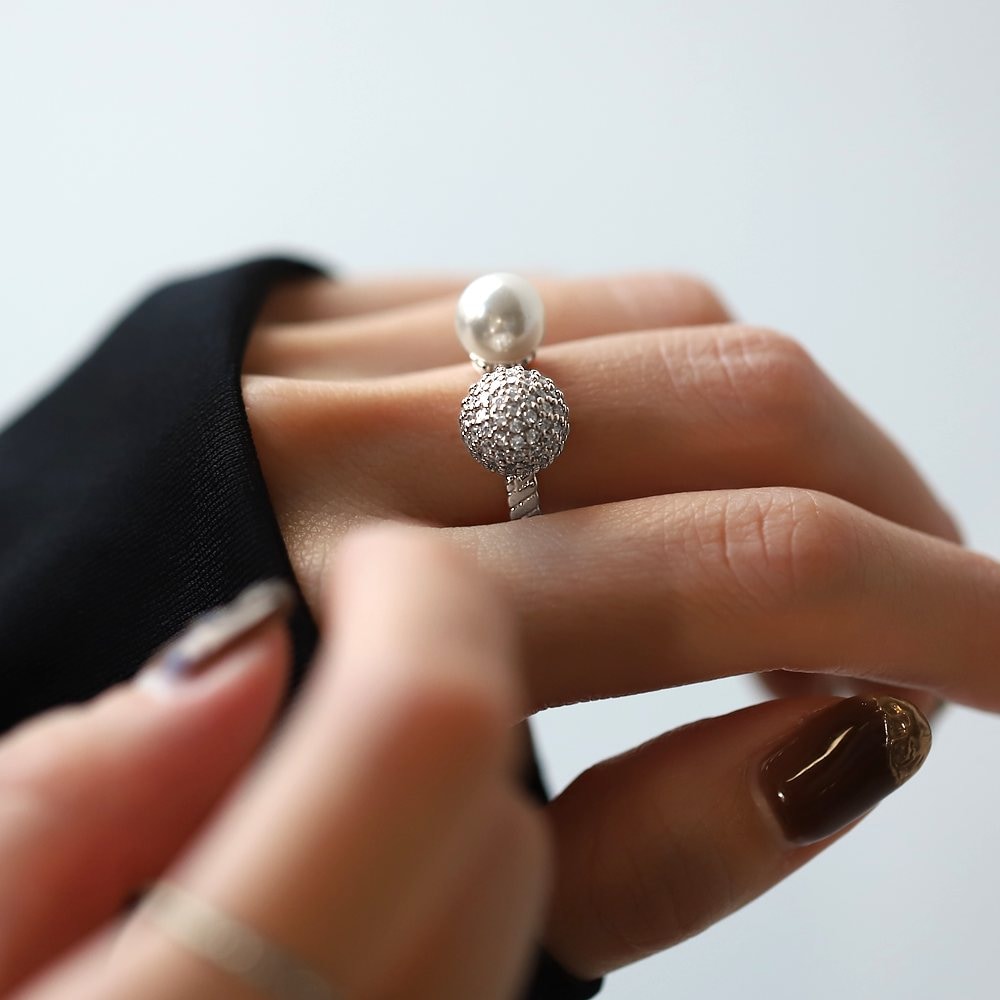 ��᤯�ѡ�������٤���᤯�ѥ����ܡ���Υե�������󥰡��ѡ���ȥӥ��塼���Ȥ߹�碌���ǥ������󥰤ϡ������餷�����ʤ�ʷ�ϵ����С�Ω�δ�����ե��������٤���᤭���긵��ڤ䤫��̥���Ƥ���ޤ����ե꡼�������Υ����ץ��󥰤����顢�ɤλؤˤ���...