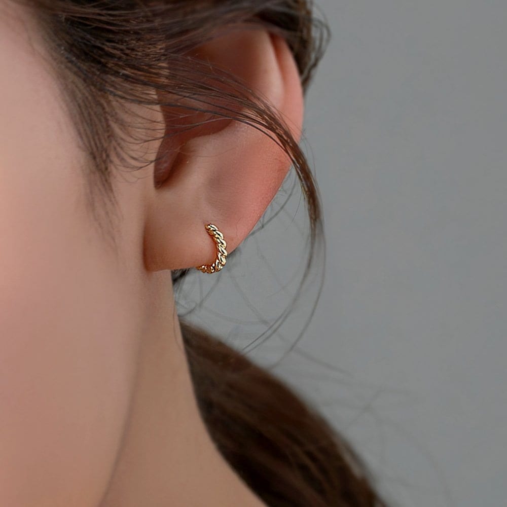 �����֤˱褦���5mm�Υա��ץԥ�������æ��ñ�ʥ���å��쥹�����פ���Ȥ��ˤ�������΢�⥹�å��ꡣ���ꤲ�ʤ���¸�ߴ��򴶤���ĥ����ȥ᥿�뤬�ʤ��ɤ���᤭��ź����ǥ����󡣥��󥪥���鷺�Ȥ���Ҥ��ʡ��������ȤˤĤ������ʤ��失���Ϣ��ۼ�΢�����ä��ꤷ...