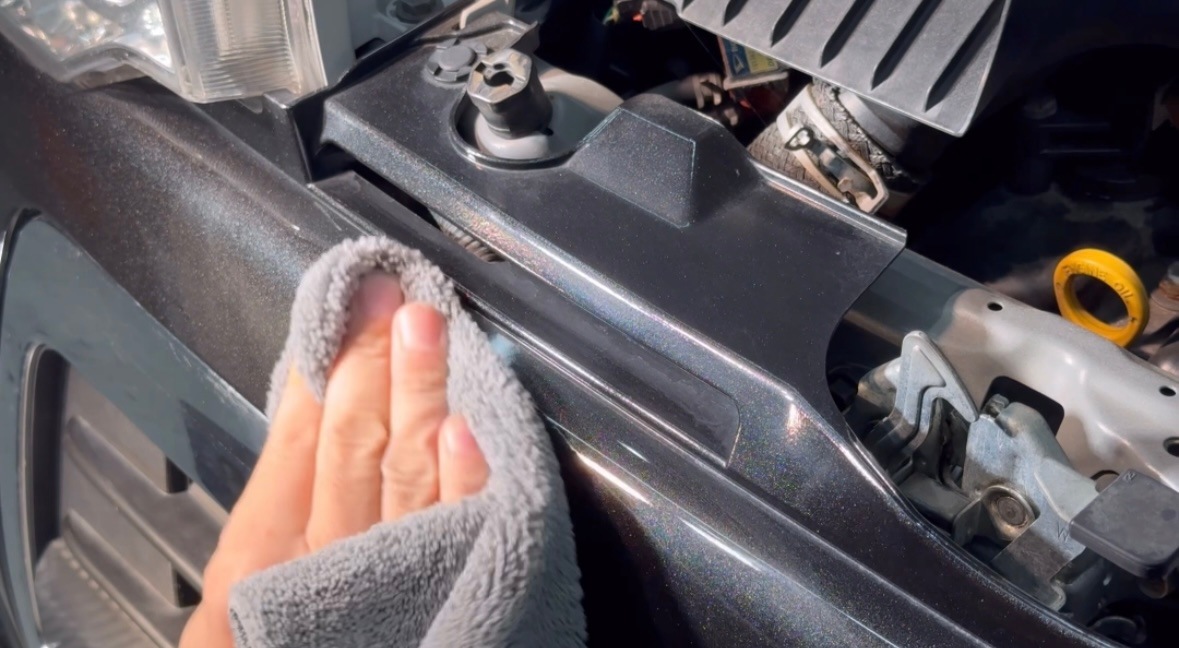 QCC ZeRO 0 / ゼロゼロ スプレー型コンパウンド 200ml