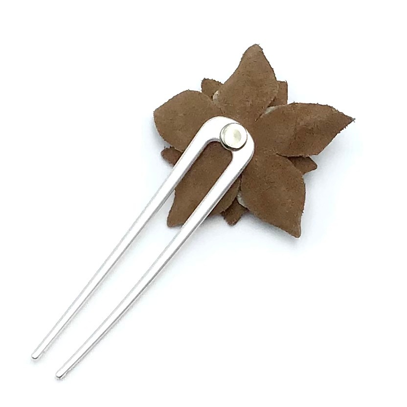 クロコダイル　レザーフラワー　ヘアーアクセサリー　かんざしB-Greige01