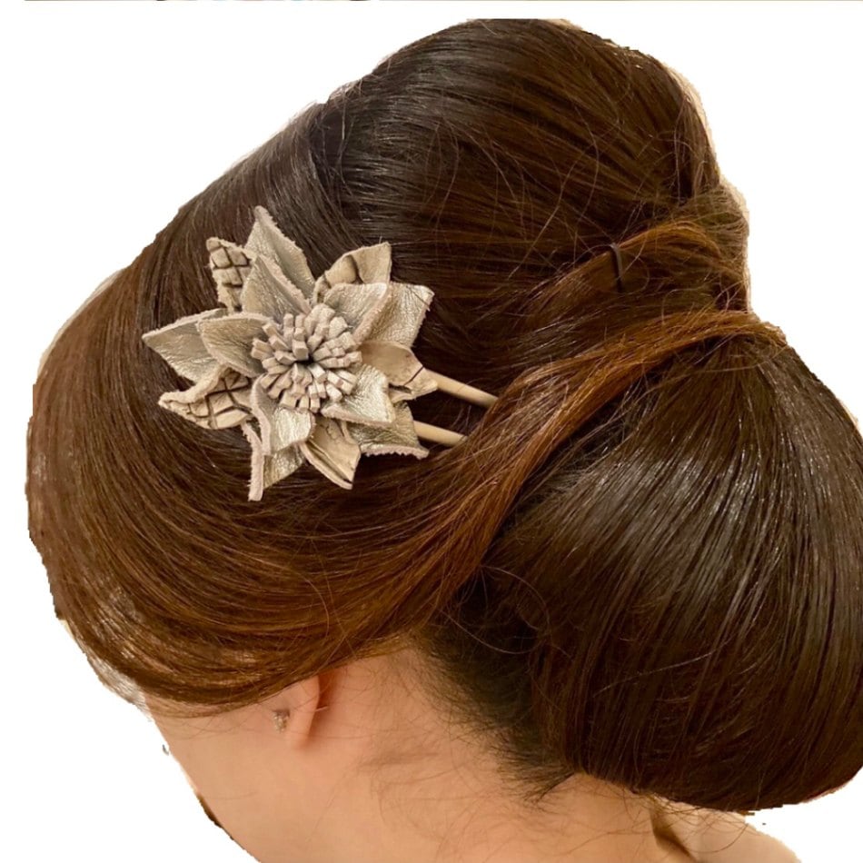 クロコダイル　レザーフラワー　ヘアーアクセサリー　かんざしB-Greige01