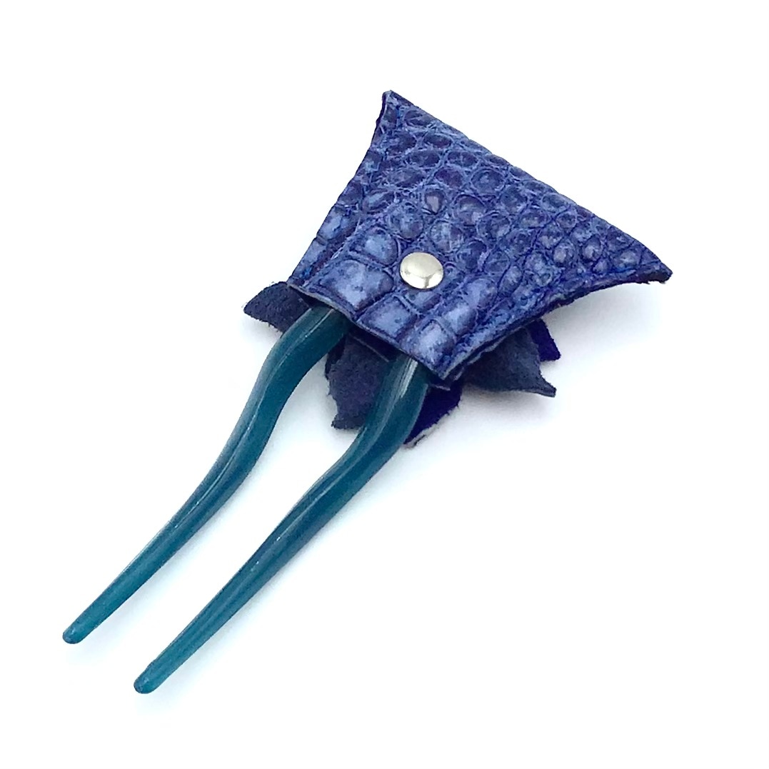 クロコダイル　レザーフラワー　ヘアーアクセサリー　かんざしA-Blue01