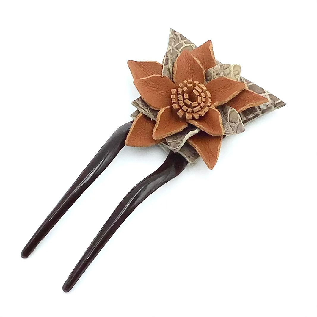 クロコダイル　レザーフラワー　ヘアーアクセサリー　かんざしA-Brown01