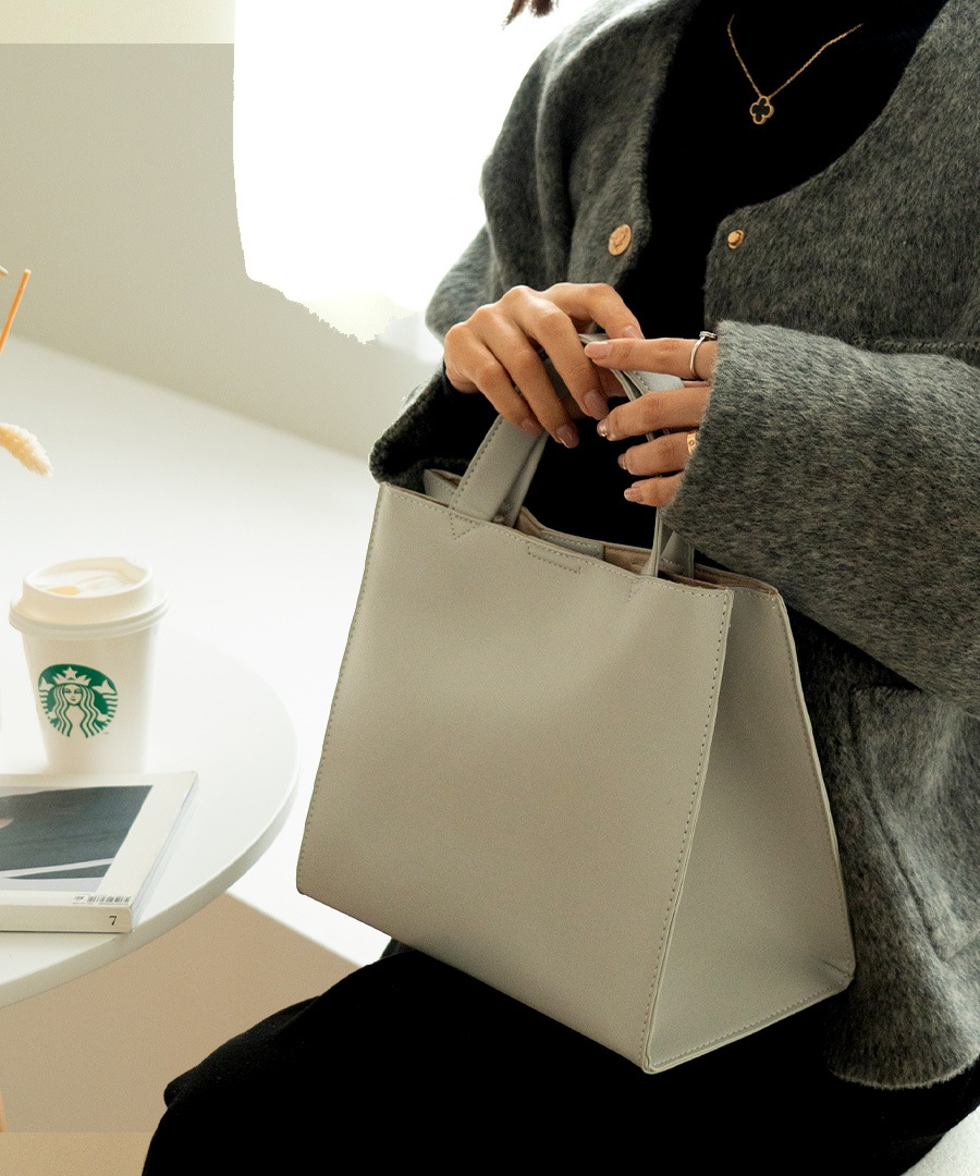 Cross charm official store | 【SALE：40％OFF 1/14 9:59まで】トート