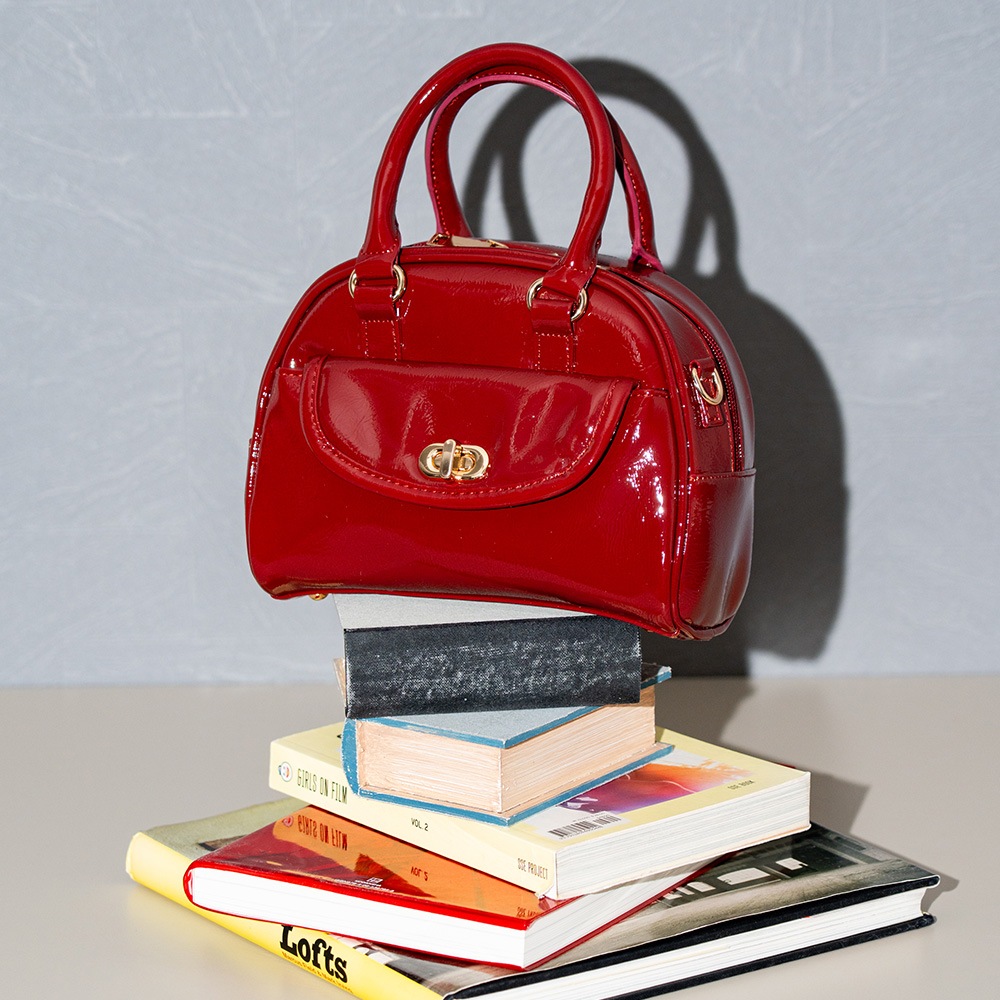 2025-2026AW新作【クーポンで30％OFF】DEVICE GAL エナメル ハンドバッグ ショルダーバッグ レディース エナメル 2way ハンドバッグ ミニバッグ 小さめ 軽量 斜めがけ おしゃれ かわいい 通勤 通学 旅行 人気 光沢 ポケット付き お出かけ 大人可愛い