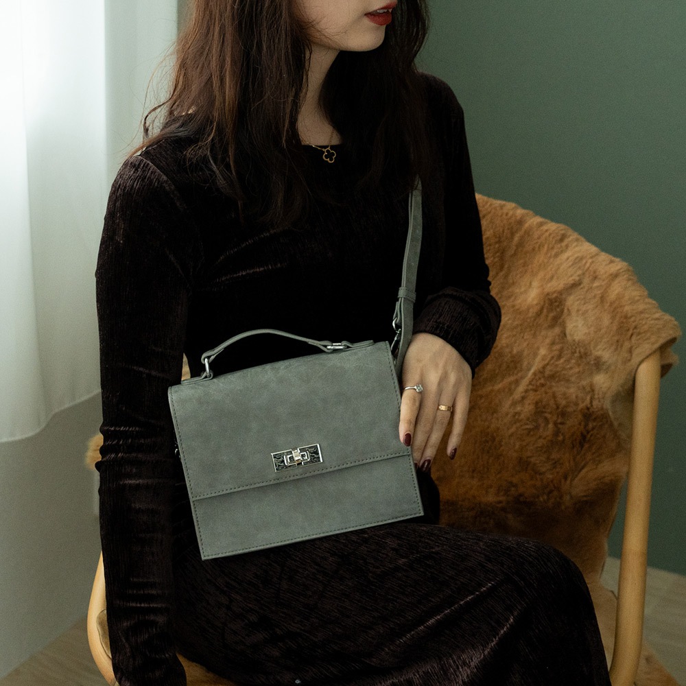 【20％OFFクーポン／最大35％OFF】Rename メタル スクエア 2wayトート ショルダーバッグ ハンドバッグ ショルダーバッグ ワンショルダー レディース メンズ 2way 通勤 肩掛け 斜めがけバッグ 大人 通学 大容量 小さめ バッグ 鞄 カバン ブランド スクエア フェイクレザー おしゃれ かわいい ミニショルダー 2wayバッグ